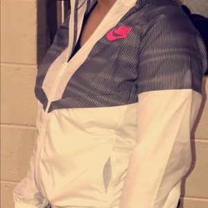 Nike windbreaker